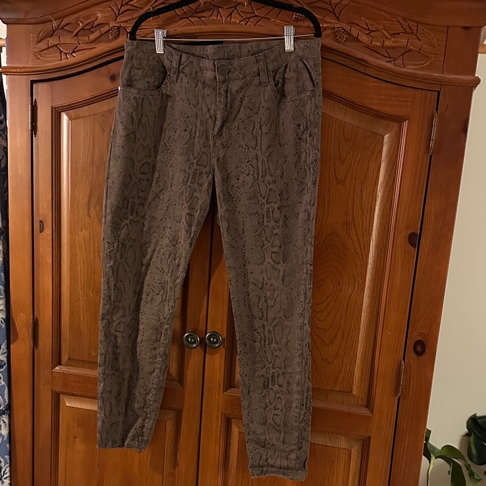 Kut from the Kloth Brown Snake Print Straight Leg Pants